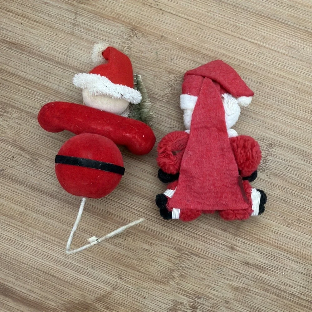 Vtg Santa Christmas Ornaments Figures Flocked‎ Felt Lot of 2 Vintage 3 inches